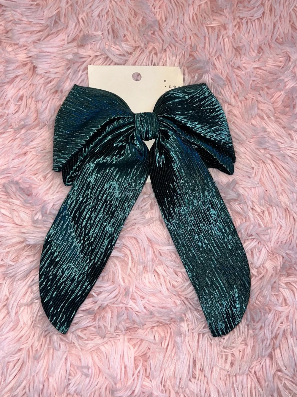 A New Day Green Metallic Bow Hair Accessory for Kids